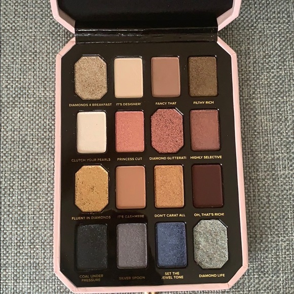 Too faced pretty rich - Picture 3 of 3
